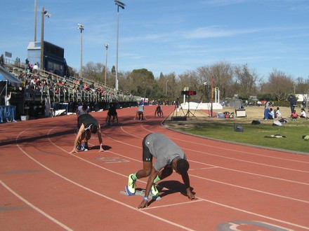 Mens 400 Heat 1 UC Davis All Comers 2013